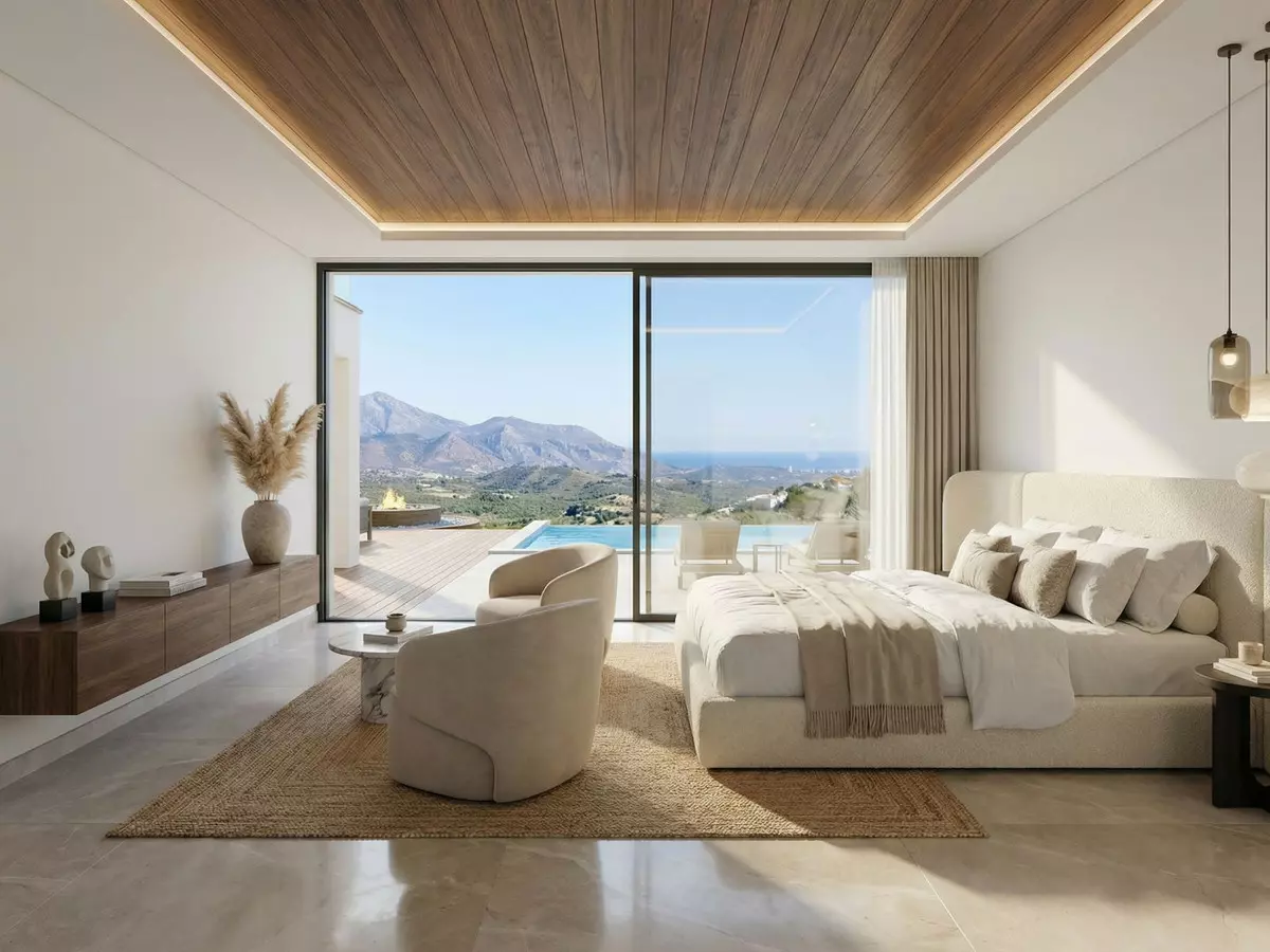 4-bedroom Villa In Marbella, Spain (357 M²)