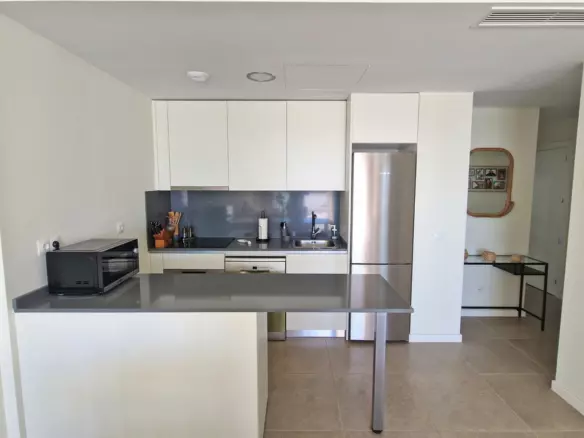 3-bedroom Apartment In Estepona, Spain (115 M²)
