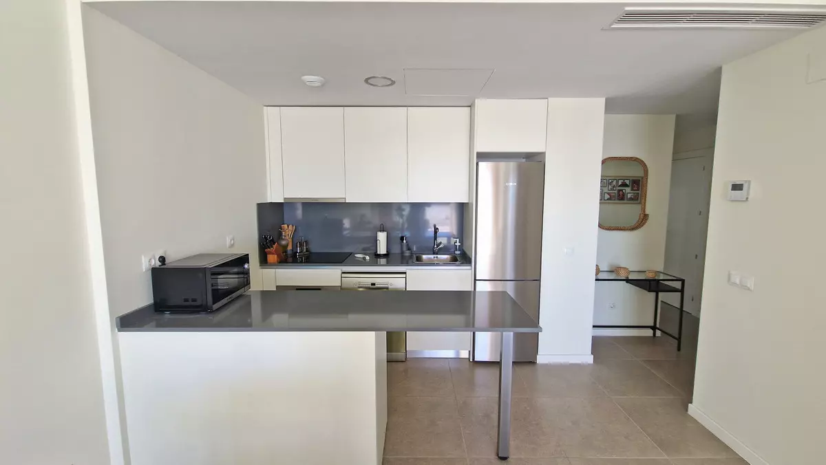 3-bedroom Apartment In Estepona, Spain (115 M²)