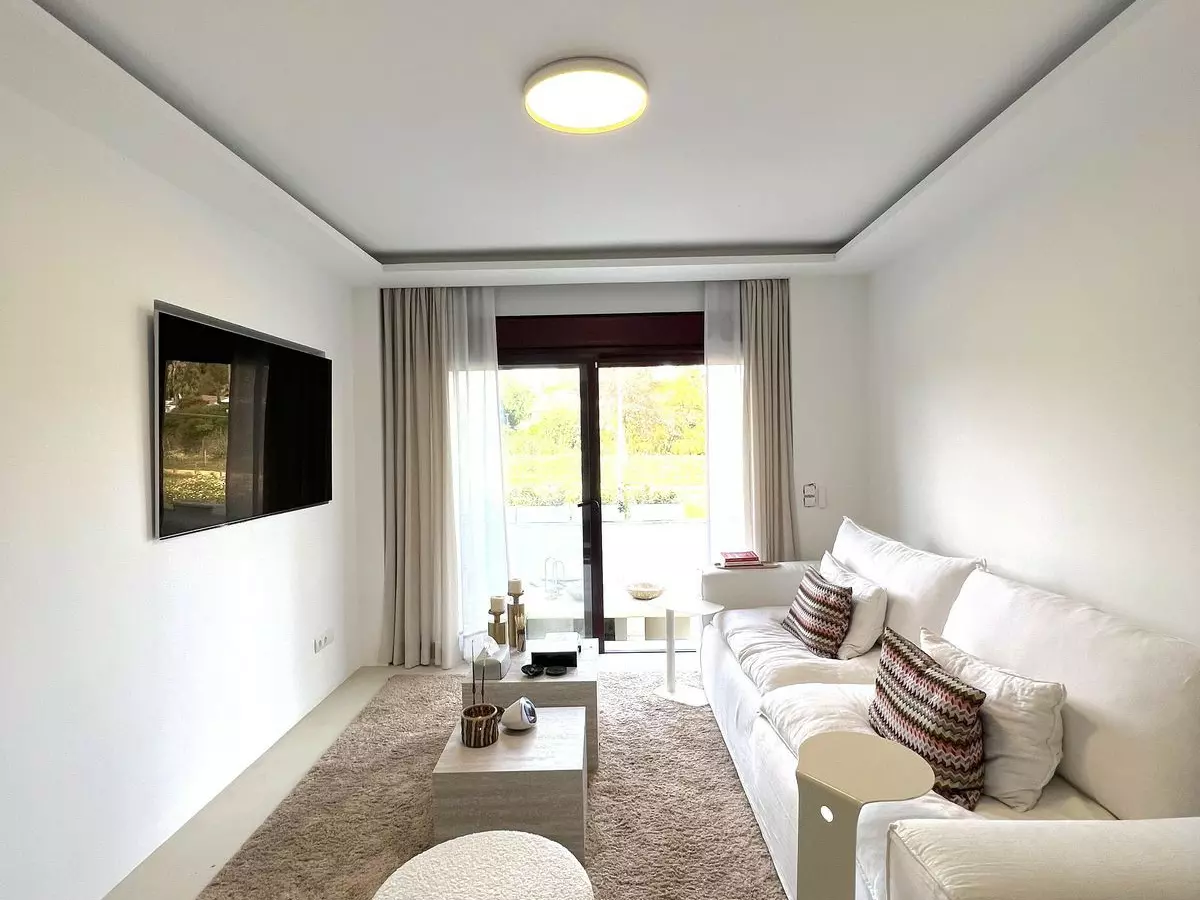 3-bedroom Apartment In Marbella, Spain (121 M²)