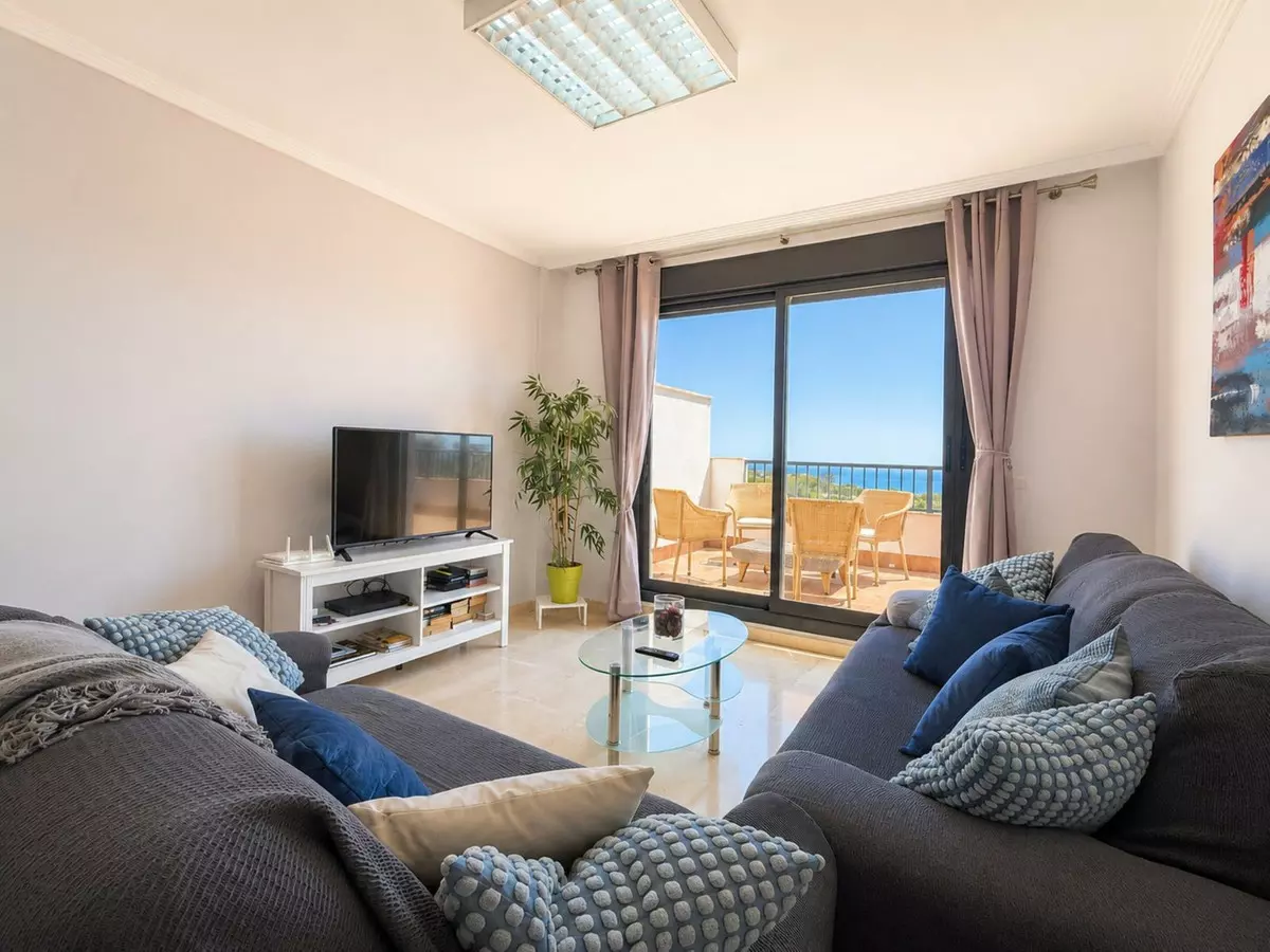 2-bedroom Apartment In Casares, Spain (98 M²)