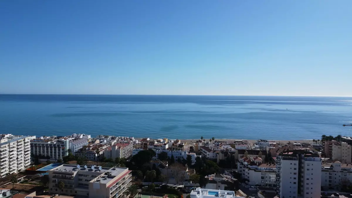 2-bedroom Apartment In Torremolinos, Spain (94 M²)