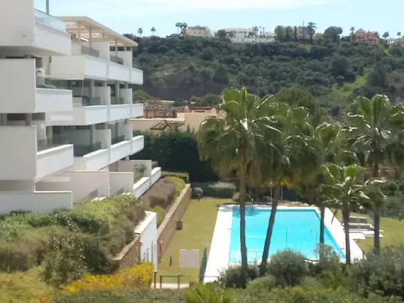 3-bedroom Apartment In Benahavis, Spain (120 M²)