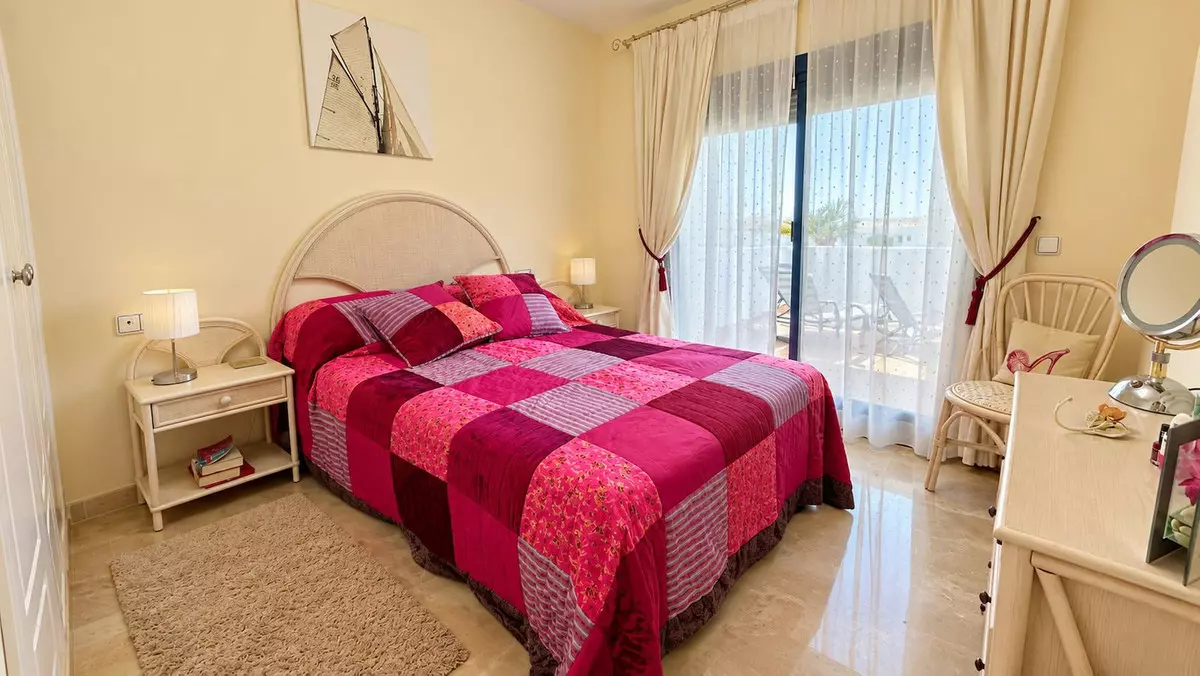 2-bedroom Apartment In Manilva, Spain (80 M²)