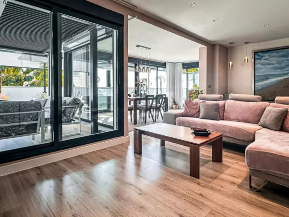 3-bedroom Apartment In Torremolinos, Spain (212 M²)