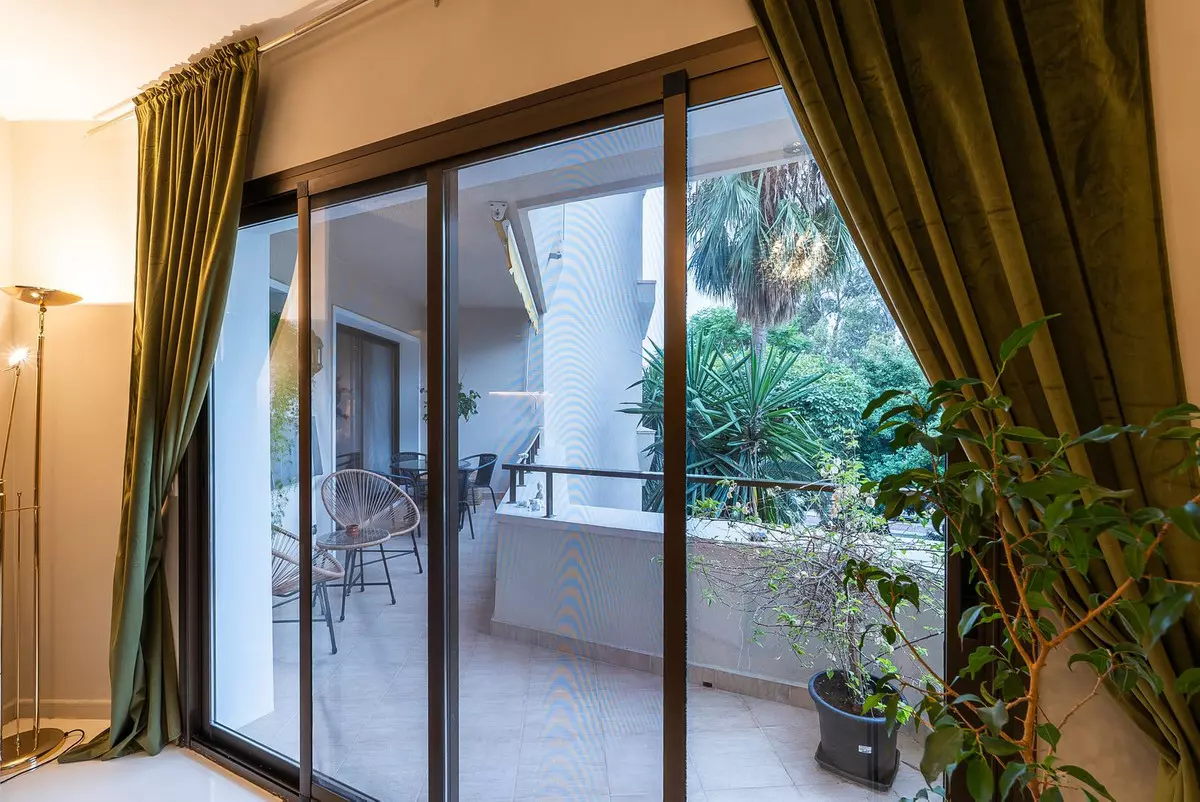 1-bedroom Apartment In Estepona, Spain (57 M²)