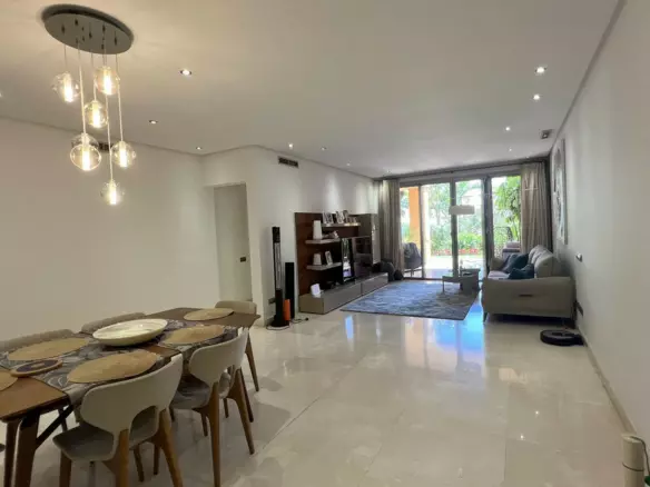 3-bedroom Apartment In Marbella, Spain (176 M²)