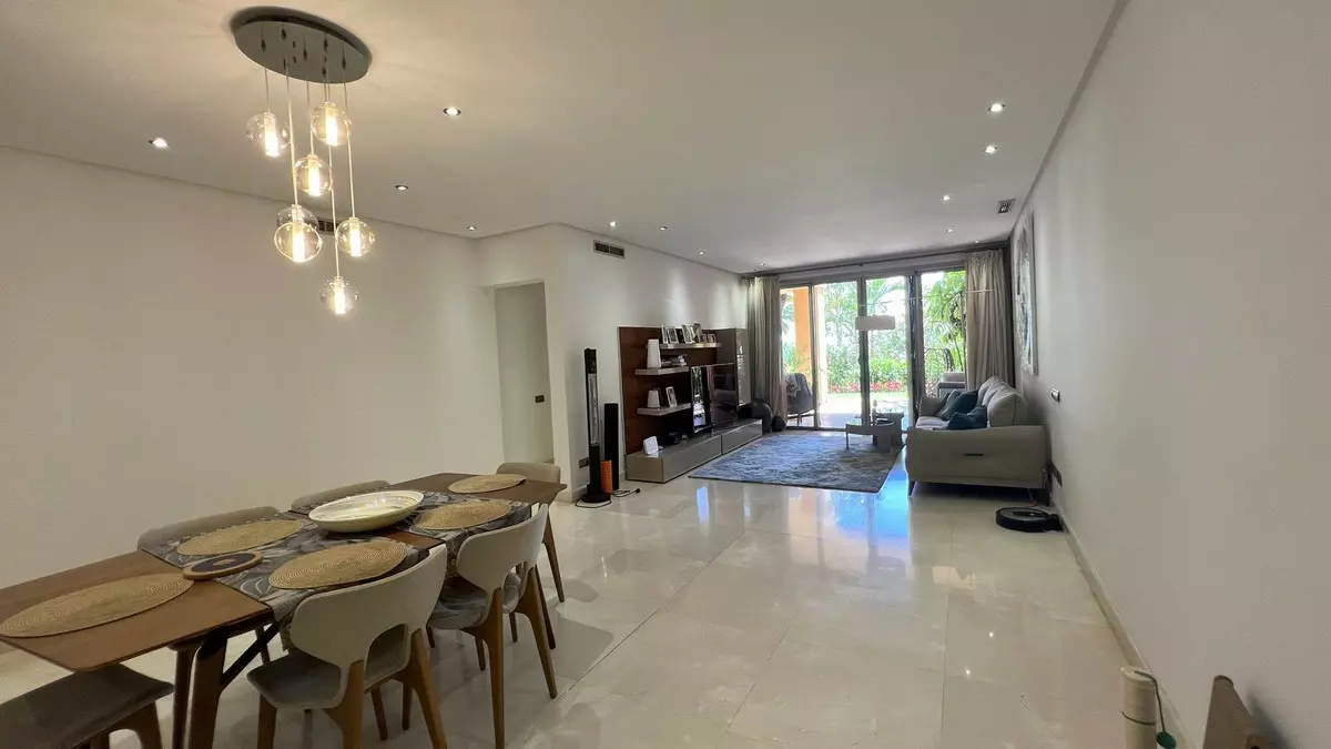 3-bedroom Apartment In Marbella, Spain (176 M²)