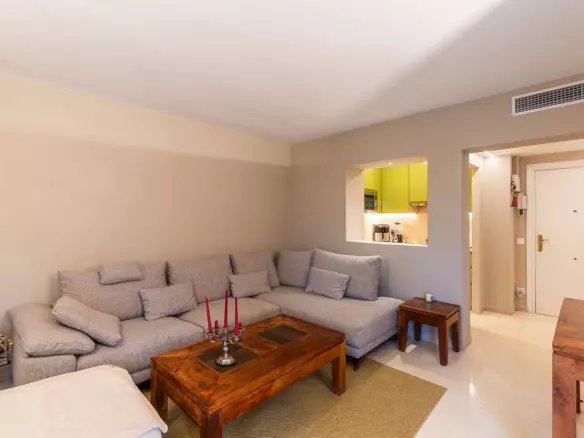 1-bedroom Apartment In Estepona, Spain (57 M²)