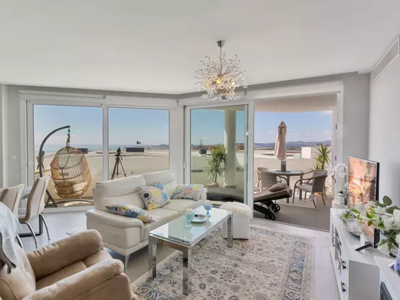 2-bedroom Apartment In Fuengirola, Spain (83 M²)