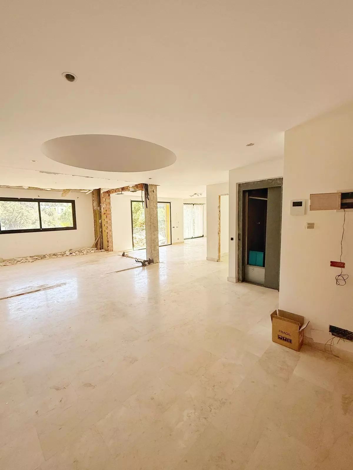 5-bedroom Villa In Marbella, Spain (525 M²)