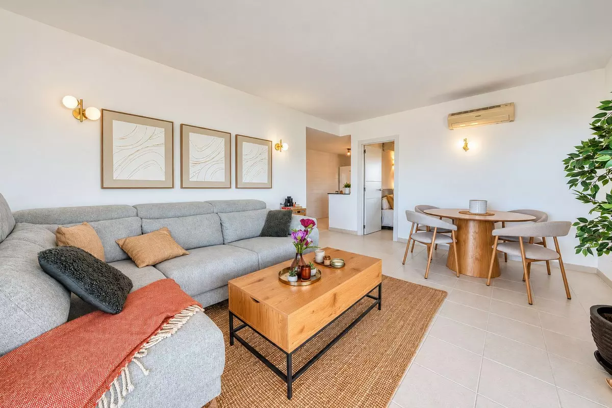 2-bedroom Apartment In Fuengirola, Spain (85 M²)