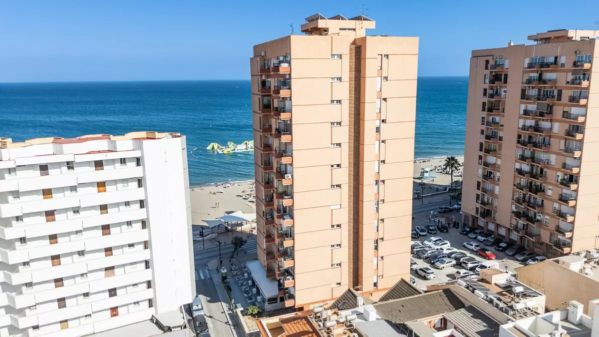 2-bedroom Apartment In Fuengirola, Spain (51 M²)
