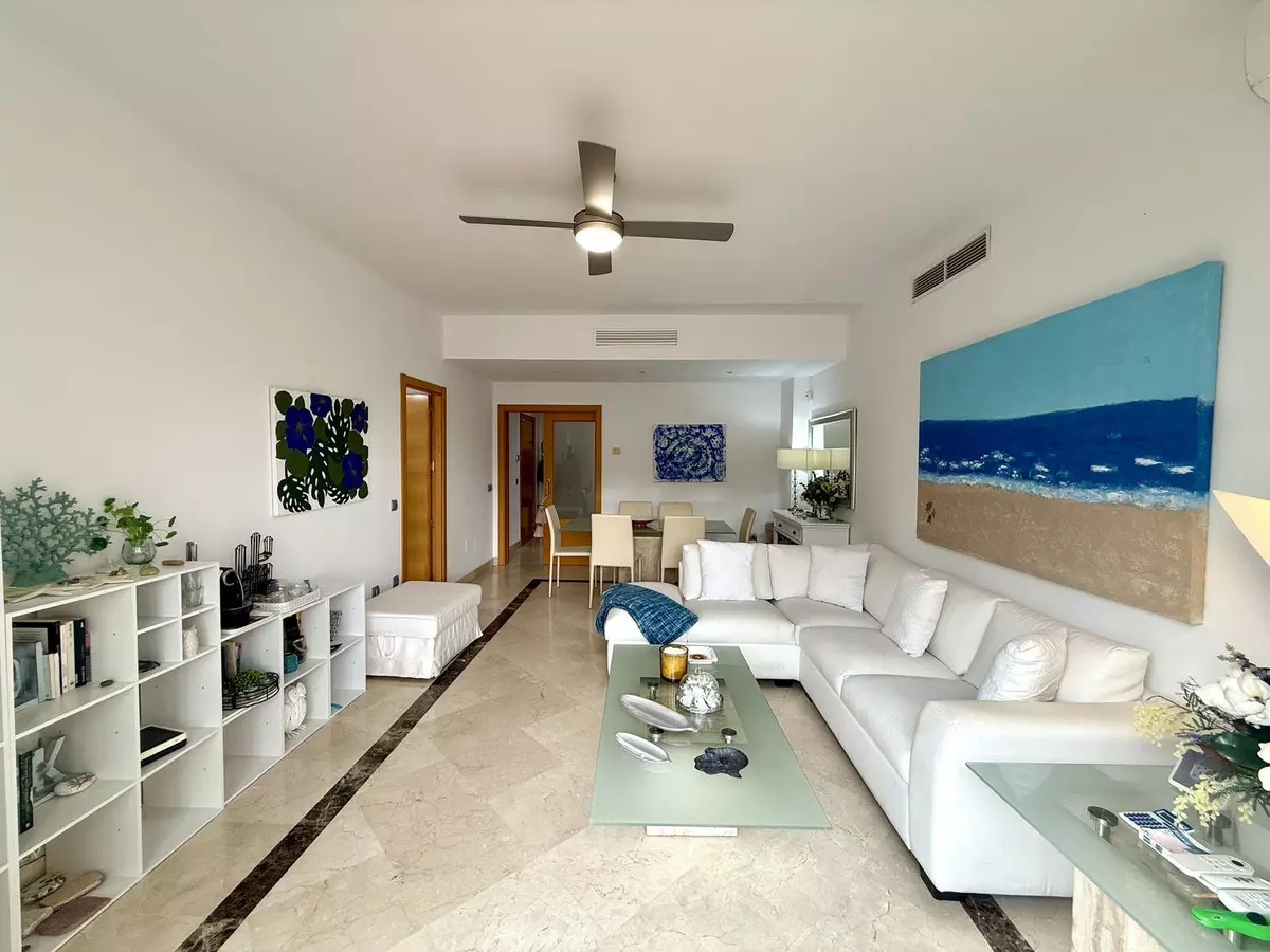3-bedroom Apartment In Estepona, Spain (107 M²)