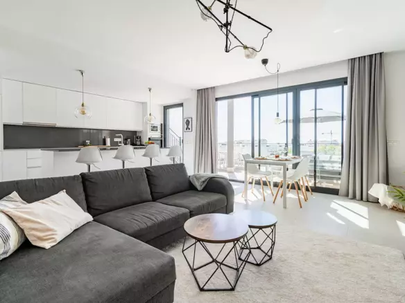 2-bedroom Apartment In Estepona, Spain (99 M²)
