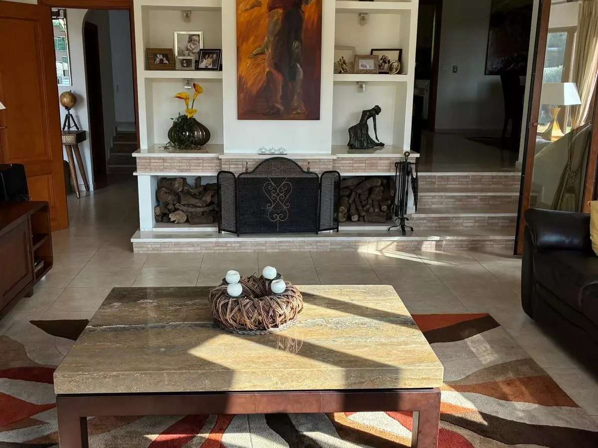 4-bedroom Villa In Mijas, Spain (361 M²)