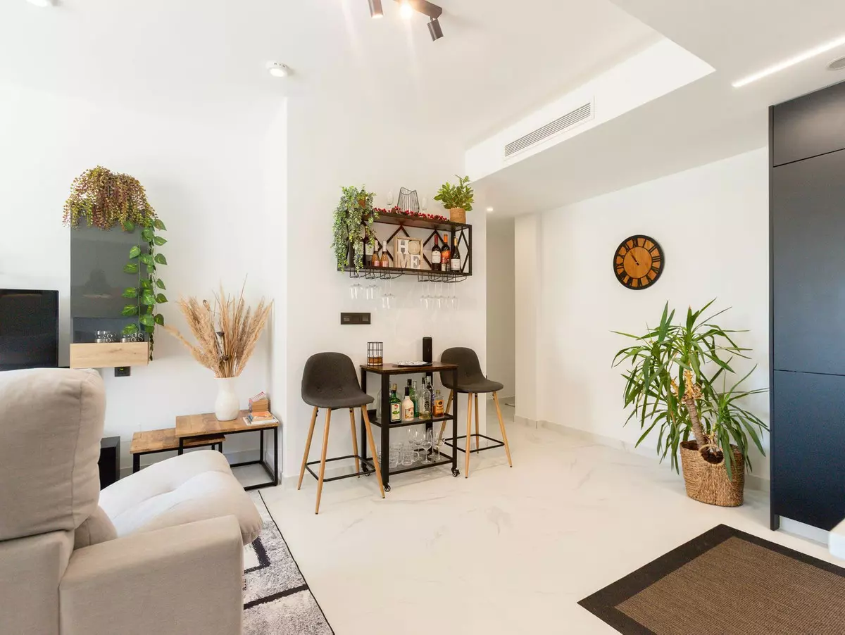 ShowFeedImage-f21eb6 3-bedroom Apartment In Torrevieja, Spain (96 M²)