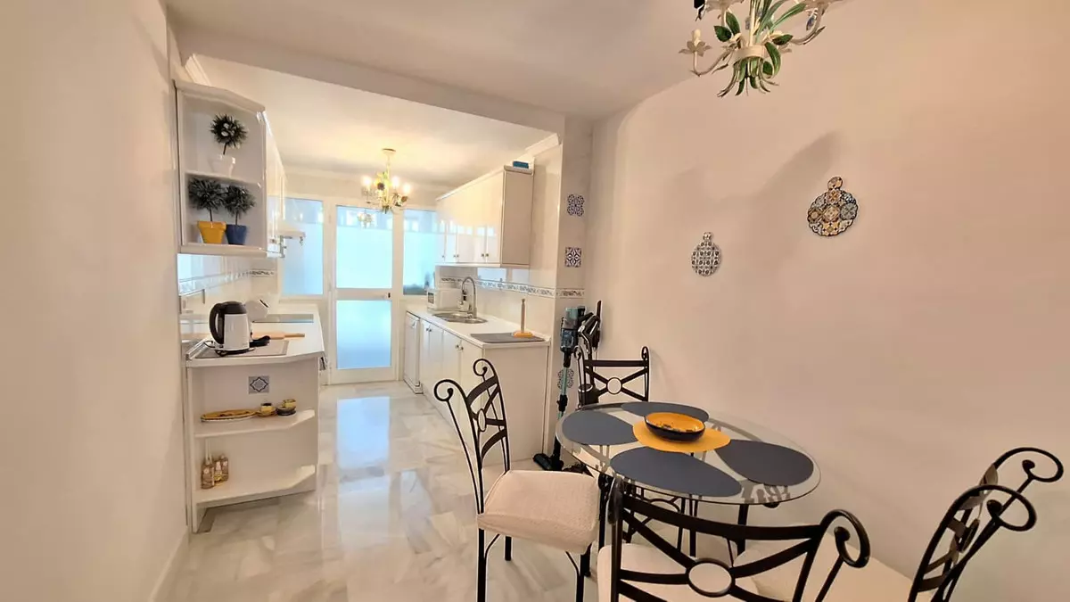 2-bedroom Apartment In Estepona, Spain (114 M²)