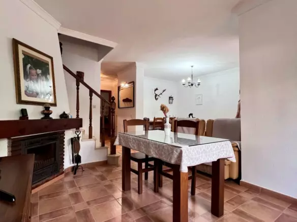 3-bedroom Town House In Estepona, Spain (120 M²)