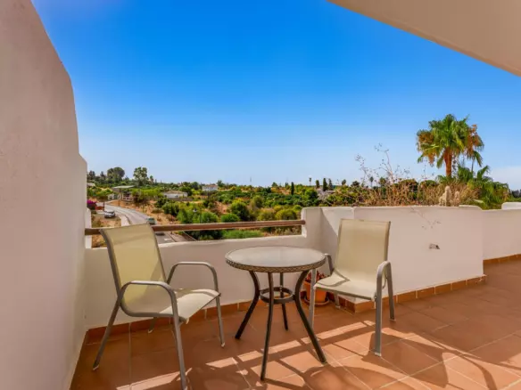 3-bedroom Apartment In Estepona, Spain (126 M²)