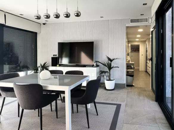 3-bedroom Apartment In Torremolinos, Spain (212 M²)