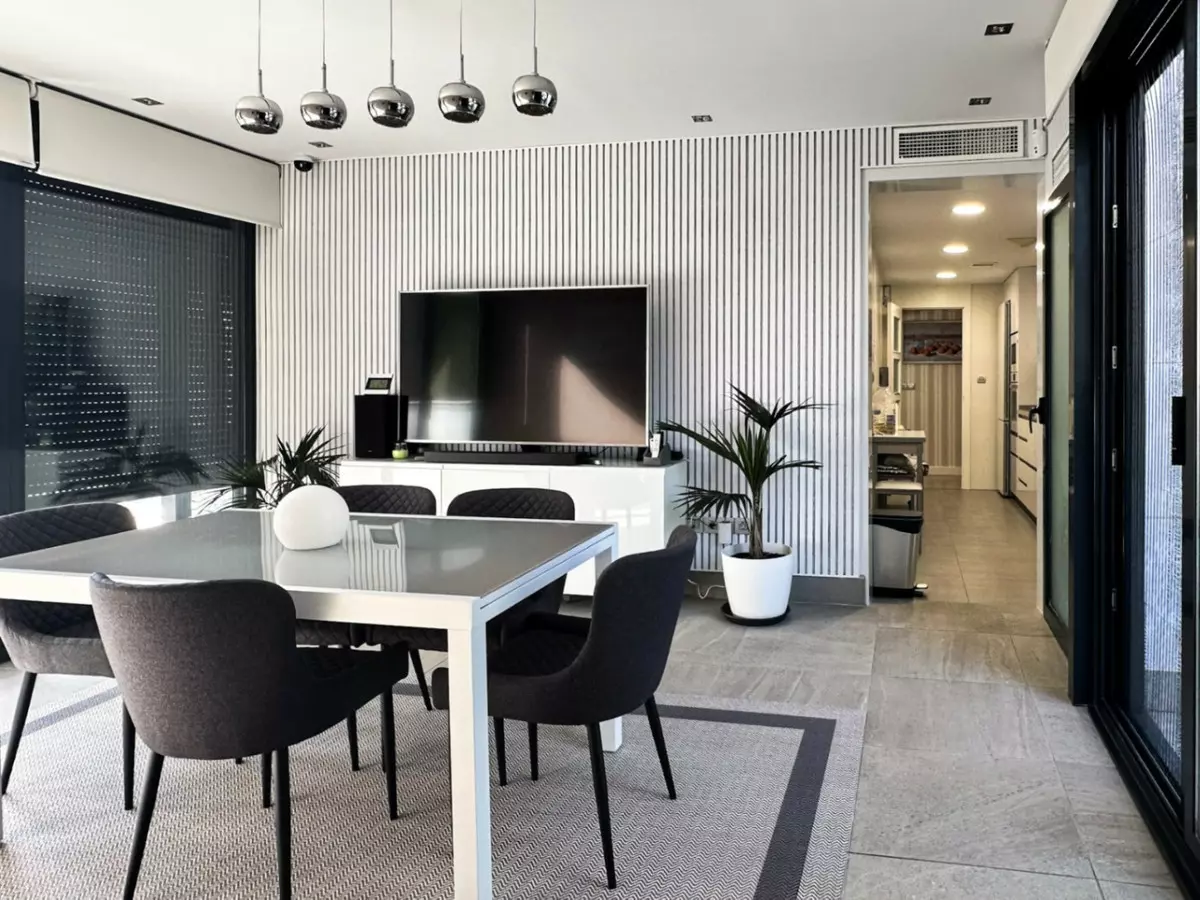 3-bedroom Apartment In Torremolinos, Spain (212 M²)