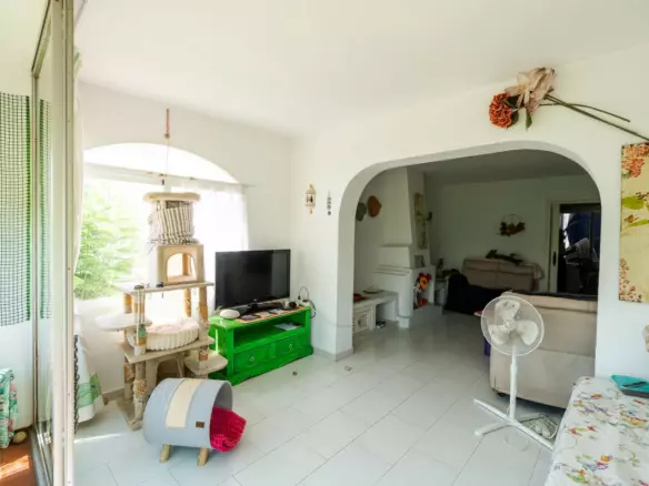 1-bedroom Apartment In Estepona, Spain (61 M²)