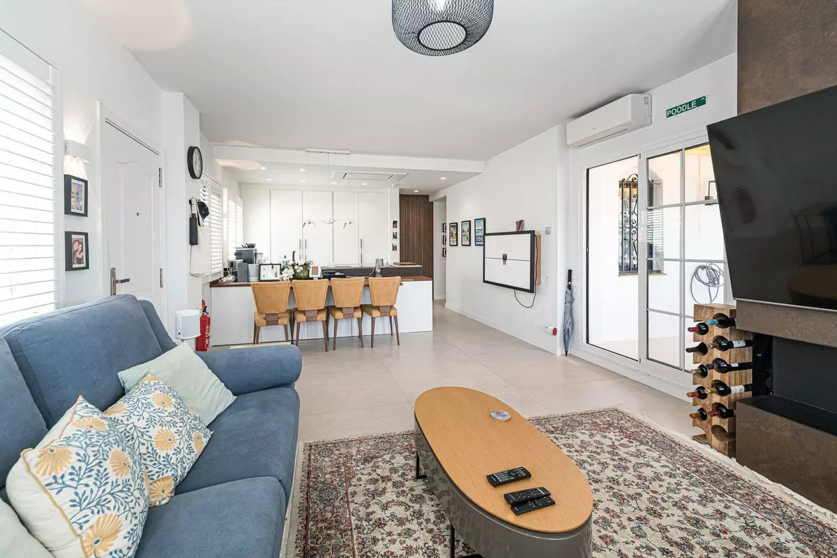 2-bedroom Apartment In Marbella, Spain (82 M²)