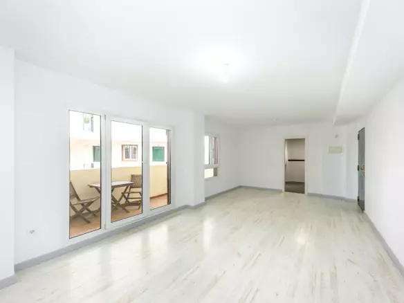 3-bedroom Apartment In Benalmádena, Spain (137 M²)
