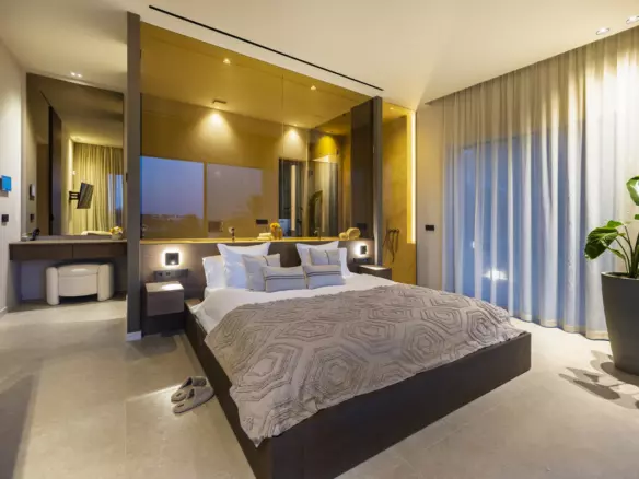 5-bedroom Villa In Marbella, Spain (785 M²)