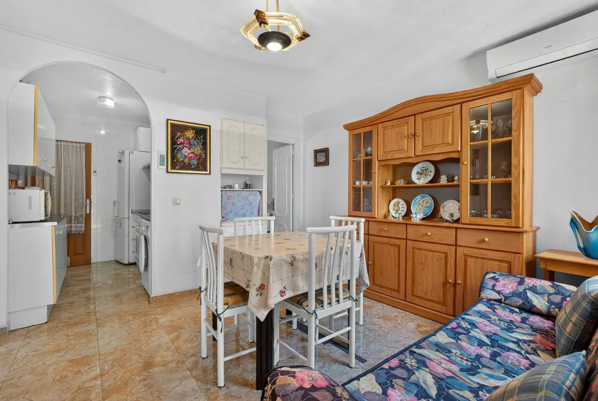 3-bedroom Town House In Torrevieja, Spain (55 M²)