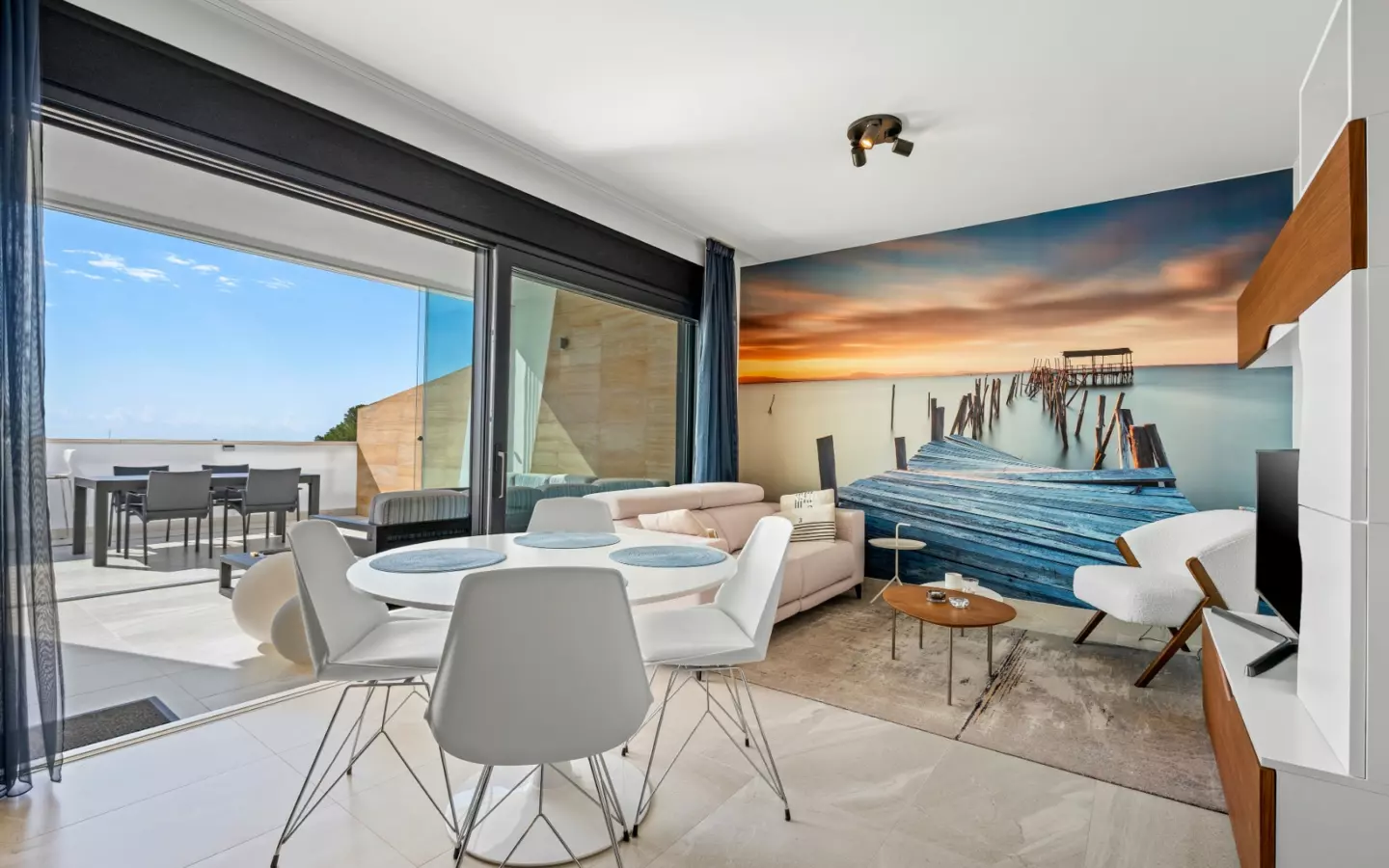 2-bedroom Apartment In Villamartin, Spain (61 M²)