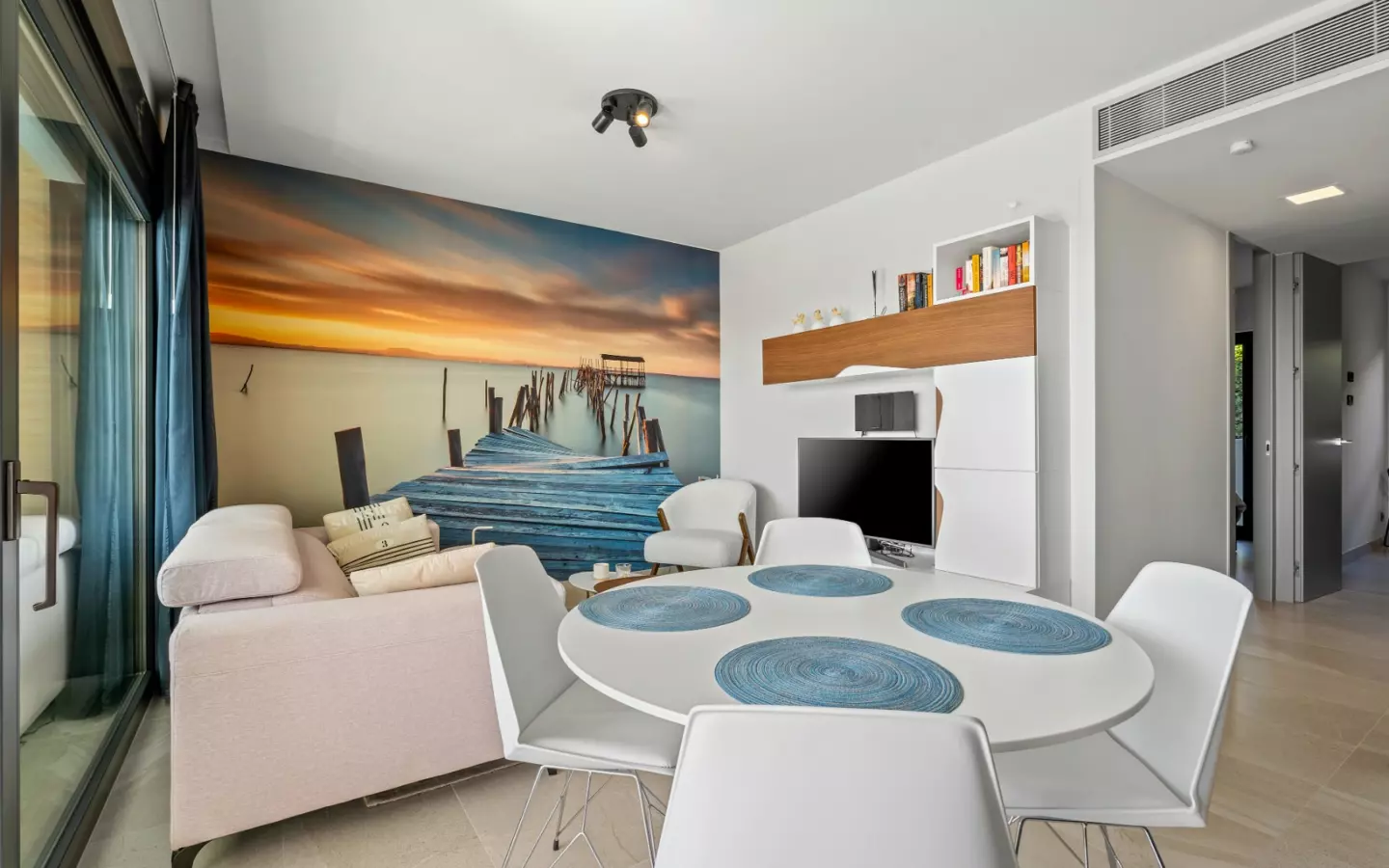 2-bedroom Apartment In Villamartin, Spain (61 M²)