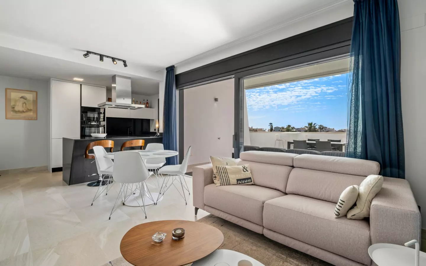 2-bedroom Apartment In Villamartin, Spain (61 M²)