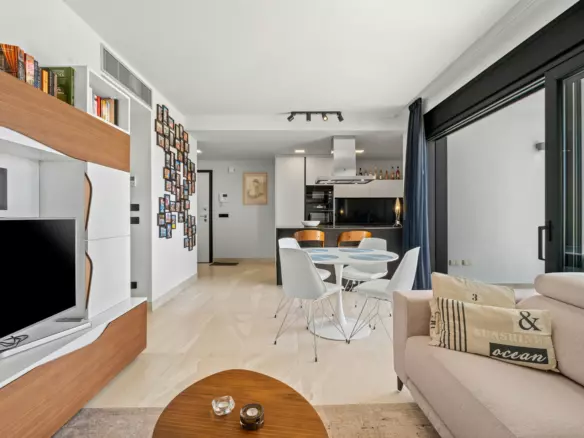 2-bedroom Apartment In Villamartin, Spain (61 M²)