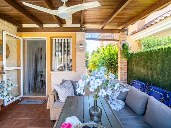 3-bedroom Villa In Guardamar Del Segura, Spain