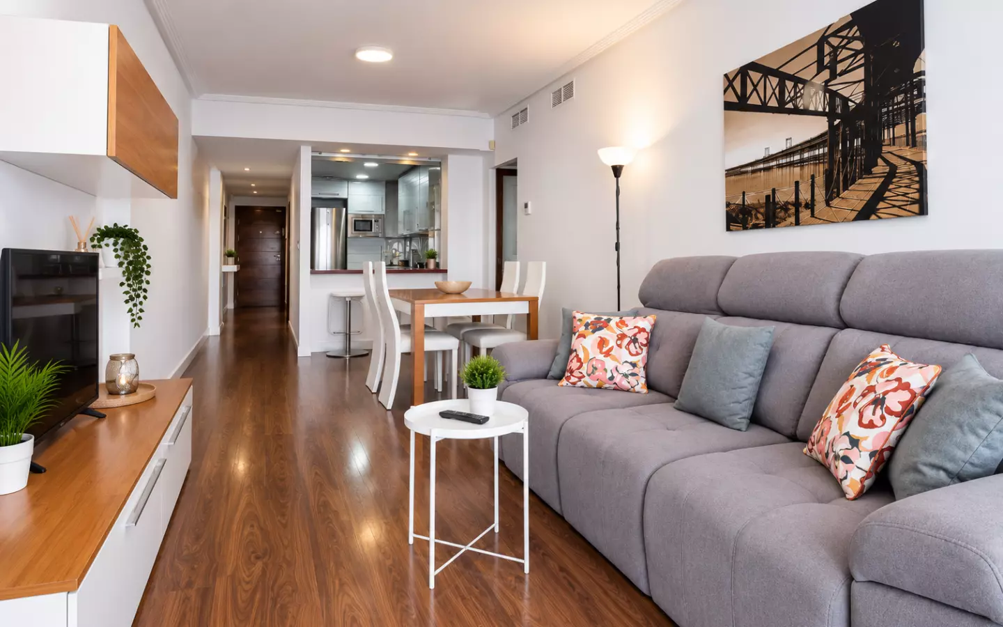 3-bedroom Apartment In Torrevieja, Spain (120 M²)