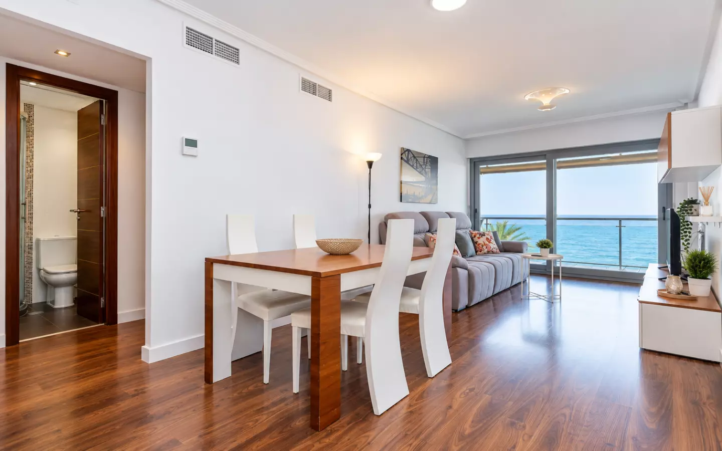 3-bedroom Apartment In Torrevieja, Spain (120 M²)