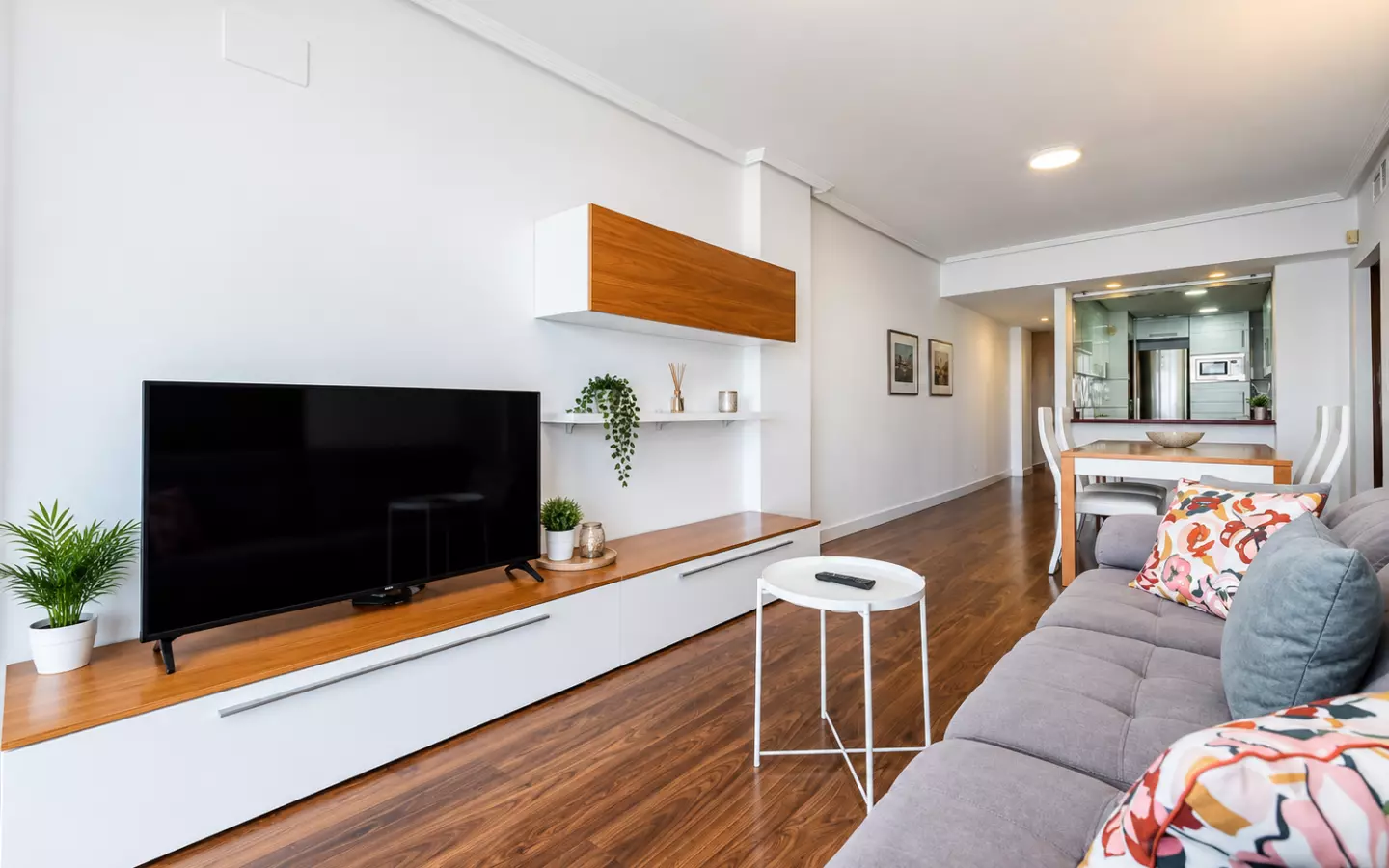 3-bedroom Apartment In Torrevieja, Spain (120 M²)