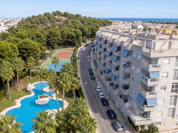 2-bedroom Apartment In Orihuela Costa, Spain (54 M²)