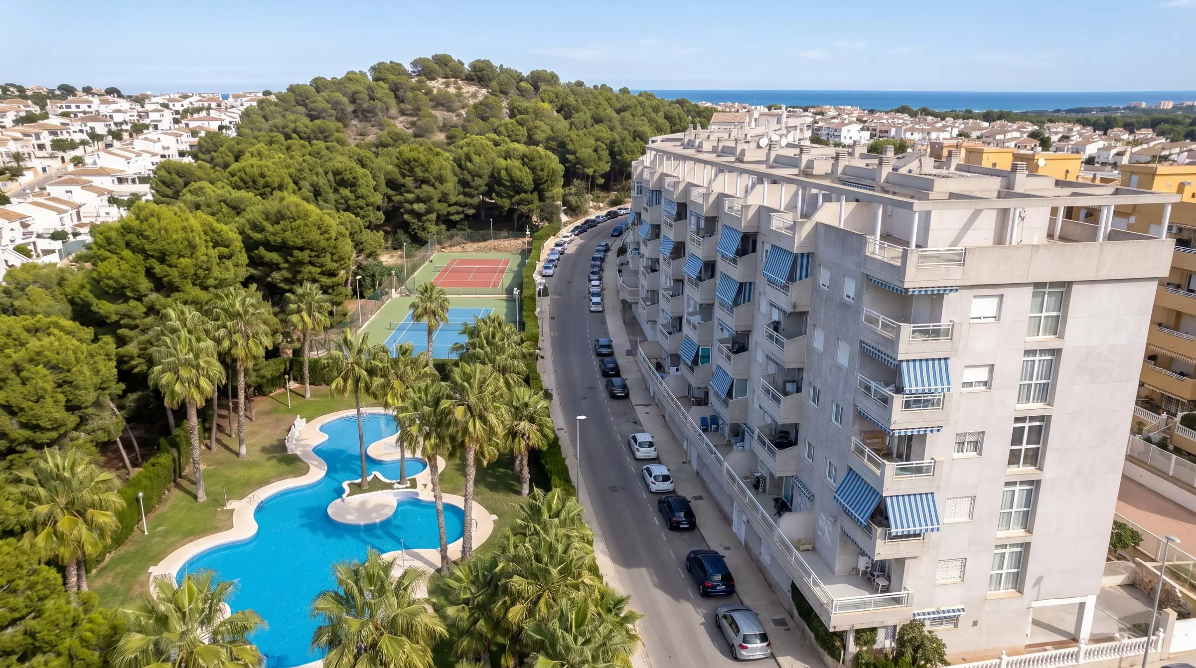 2-bedroom Apartment In Orihuela Costa, Spain (54 M²)
