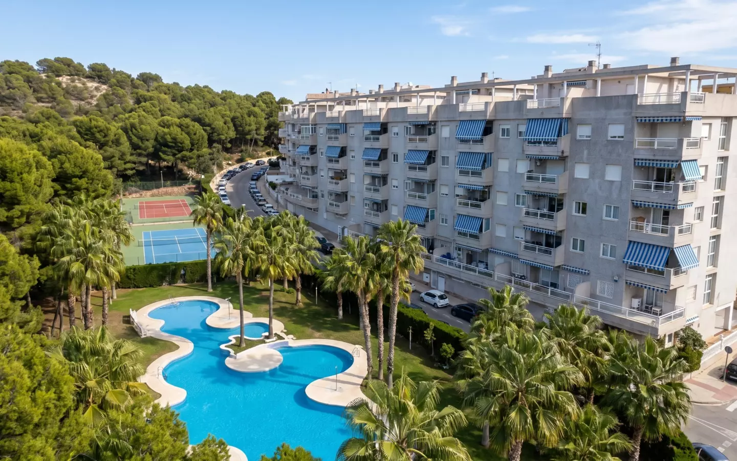 2-bedroom Apartment In Orihuela Costa, Spain (54 M²)