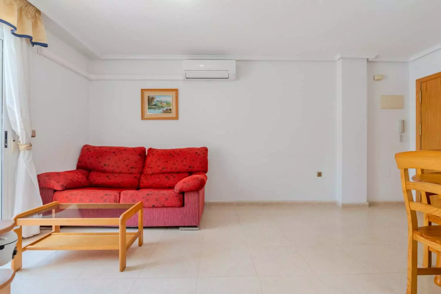 2-bedroom Apartment In Torrevieja, Spain (69 M²)