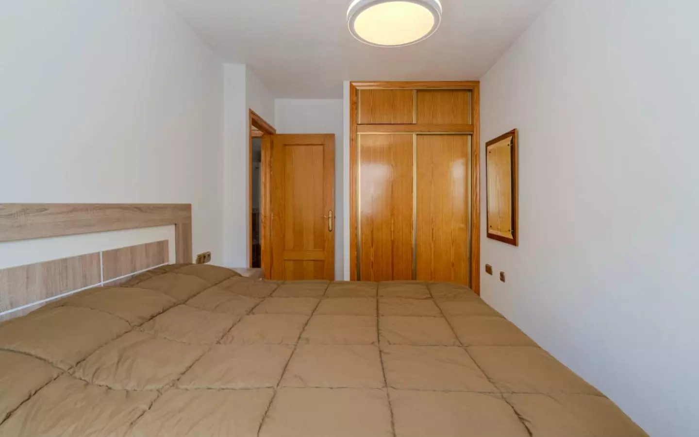 2-bedroom Apartment In Torrevieja, Spain (69 M²)