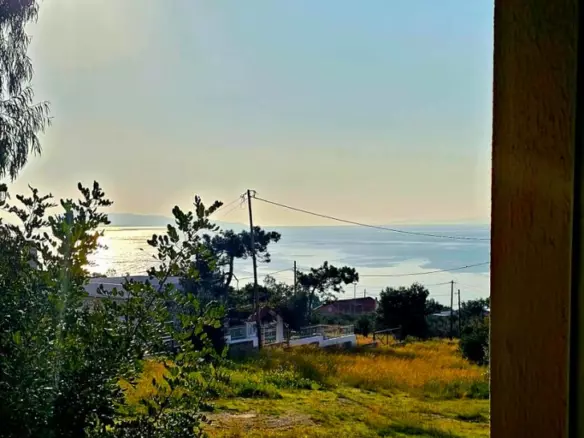Flat In Megara, Greece (48 M²)