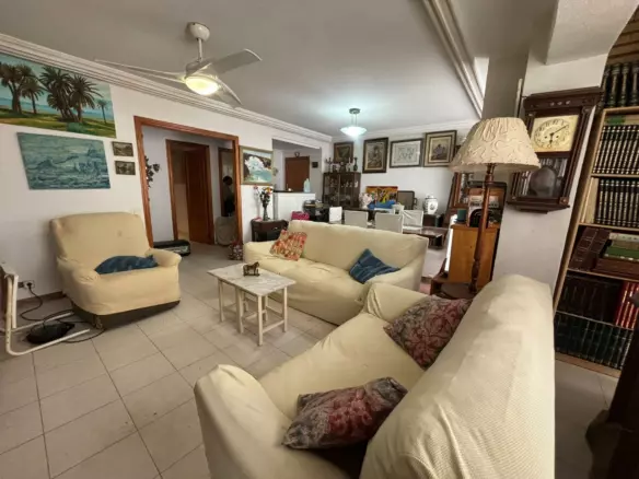 2-bedroom Apartment In Torrevieja, Spain (98 M²)