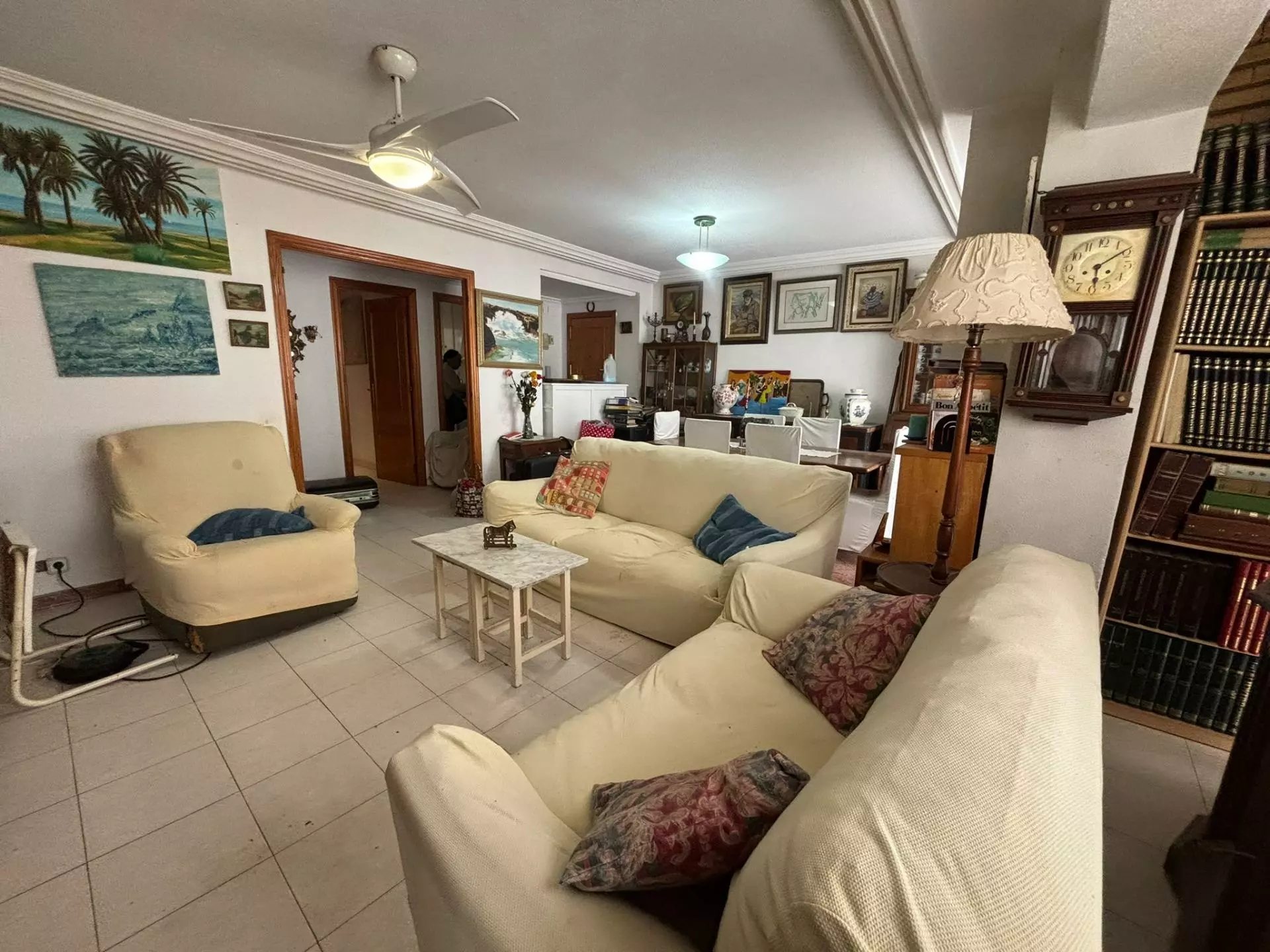 2-bedroom Apartment In Torrevieja, Spain (98 M²)