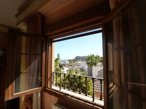 8-bedroom Villa In Orihuela Costa, Spain (734 M²)