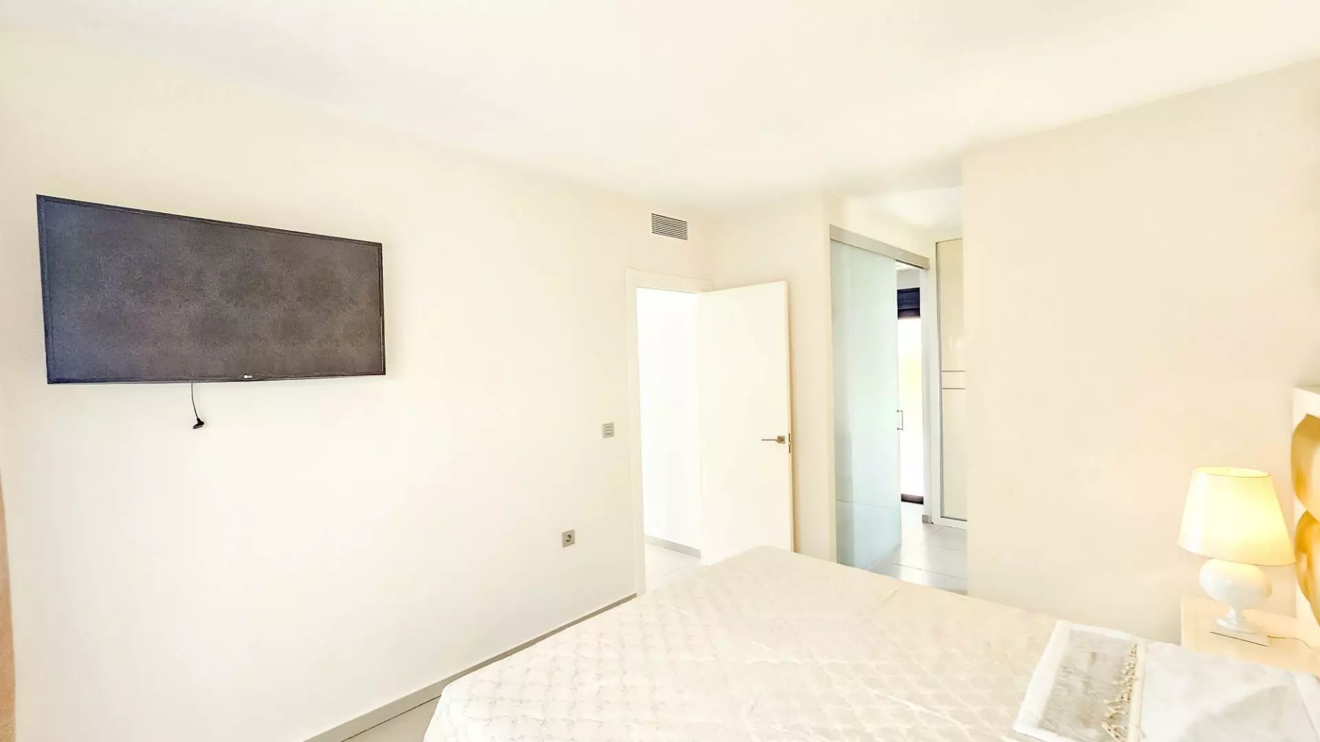 3-bedroom Villa In Rojales, Spain (125 M²)