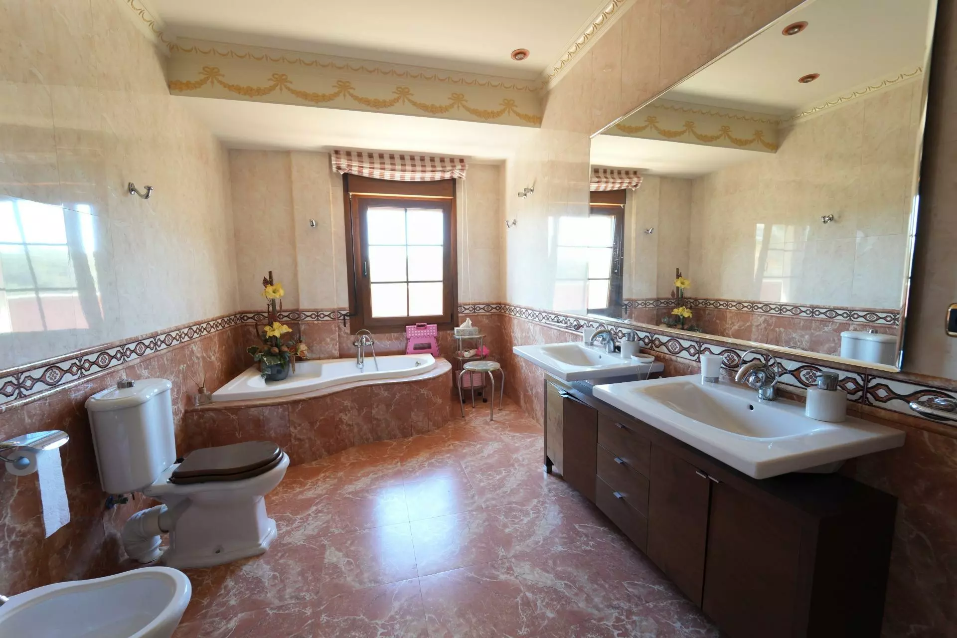 8-bedroom Villa In Orihuela Costa, Spain (734 M²)